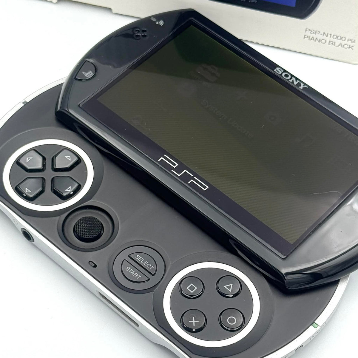 Sony PSP Go – ピアノ・ブラック