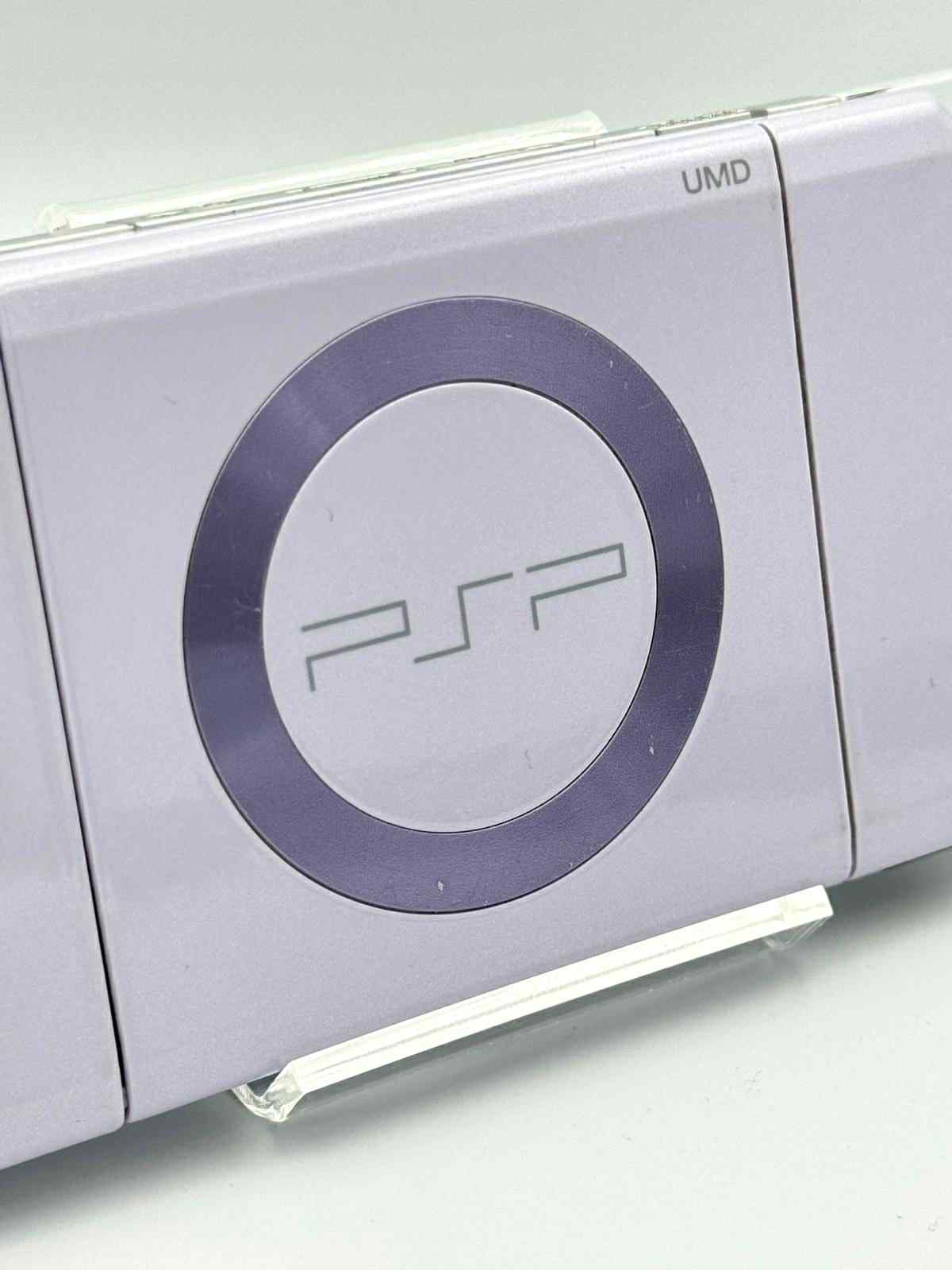 PSP 2000 ライト – パープル（ラベンダー）🇯🇵