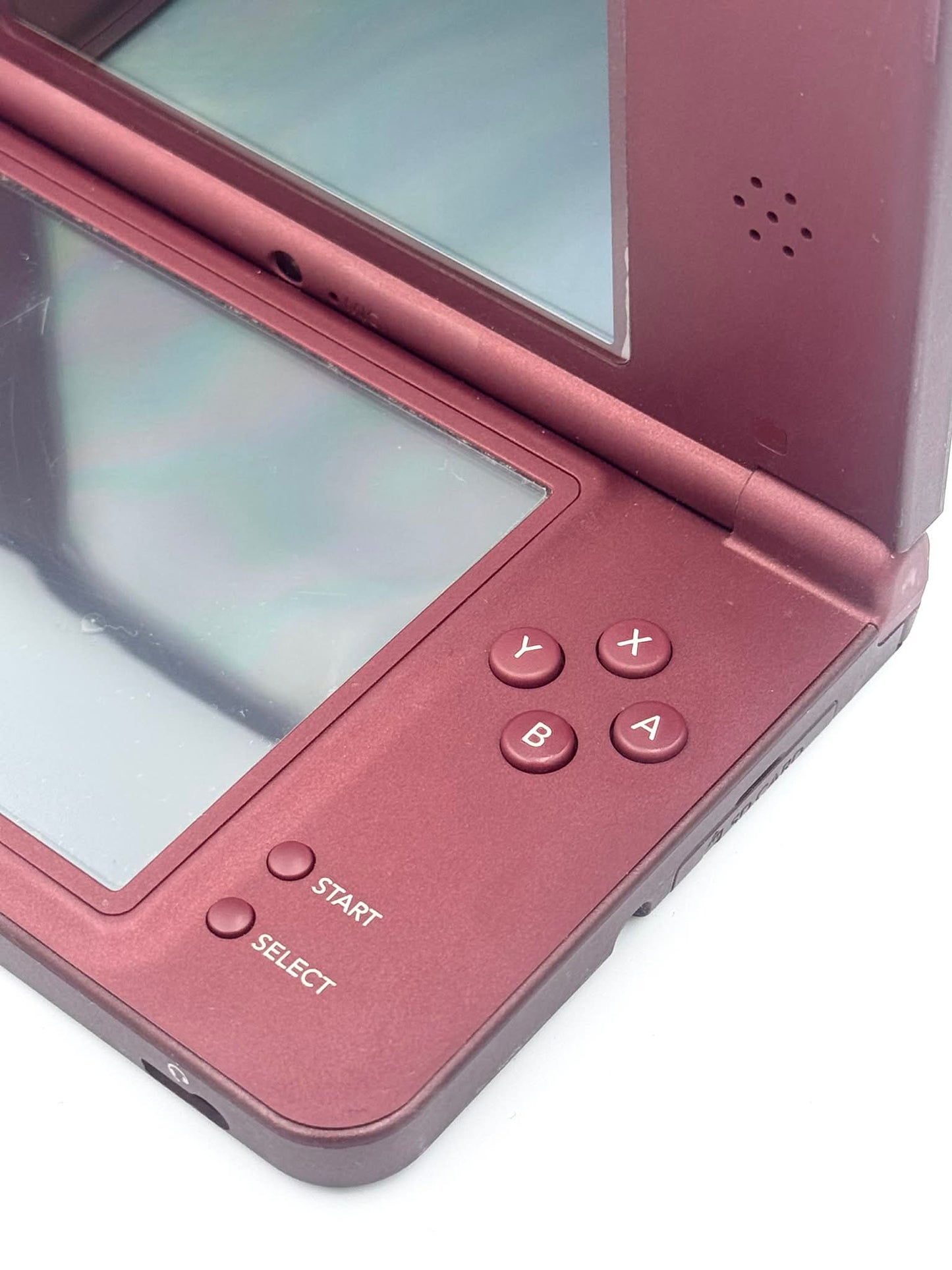 Nintendo DSi LL – Burgundy