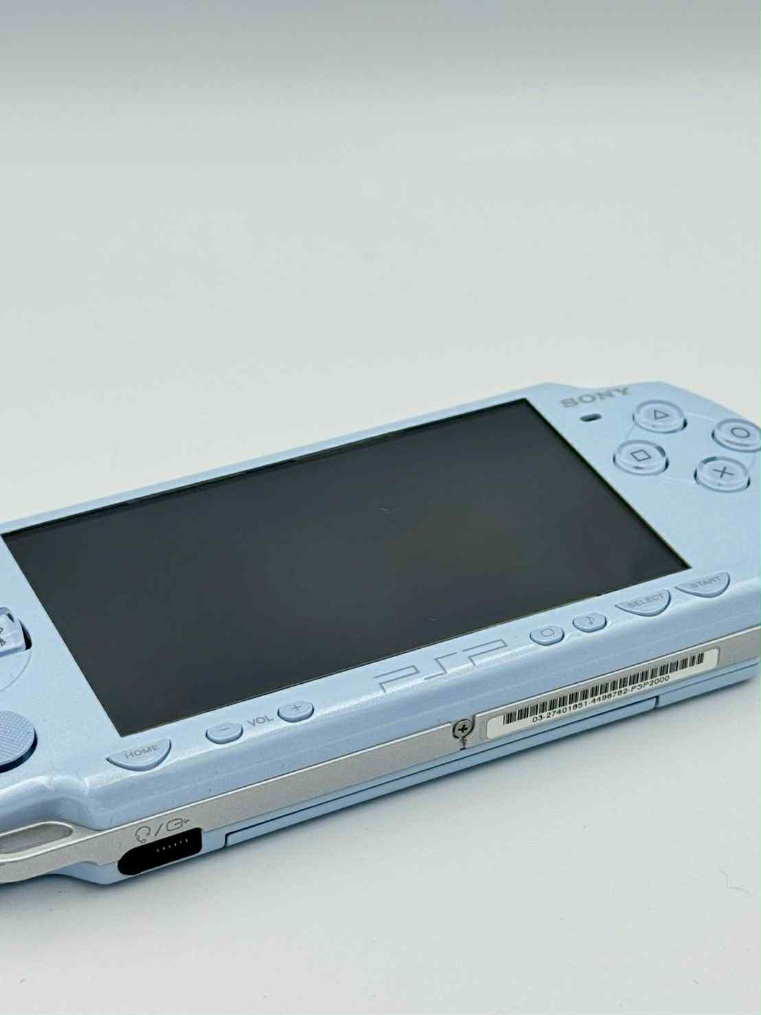 SONY PSP 2000 – ライトブルー