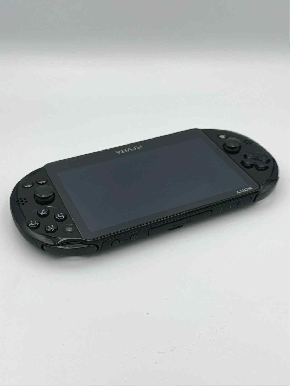 PS Vita 2000 – フルブラック