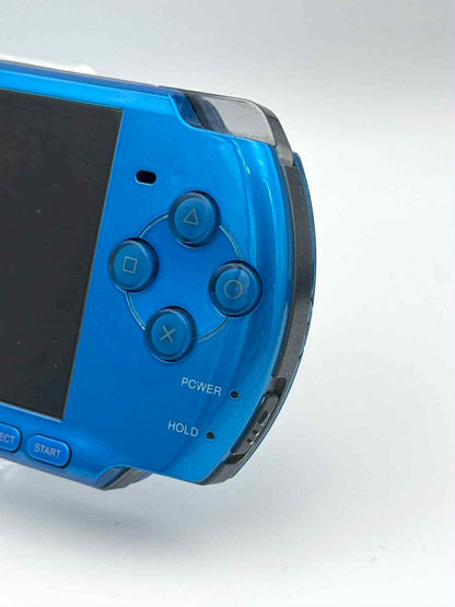 PSP-3000 – 鮮やかなブルー